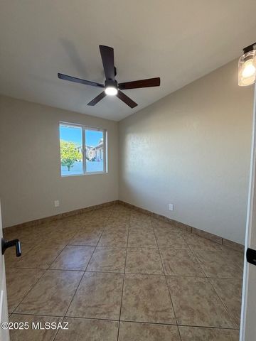 9780 E Hollow Place, Tucson, AZ 85748