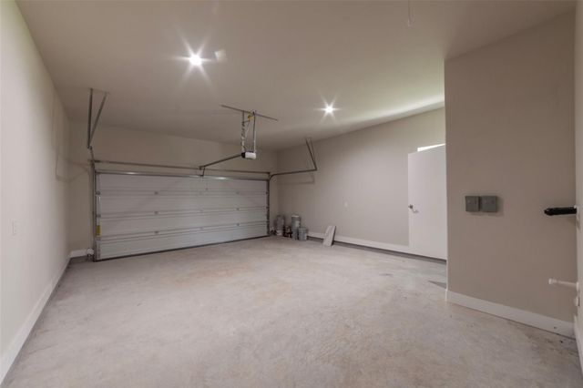 627 Birch LN, Cottonwood Shores, TX 78657