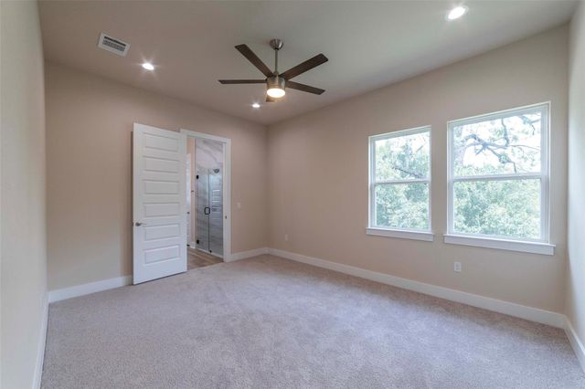 627 Birch LN, Cottonwood Shores, TX 78657