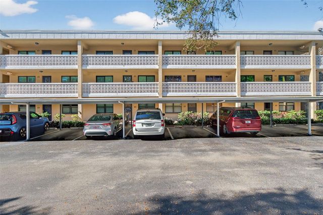 5080 LOCUST STREET NE 328, St Petersburg, FL 33703