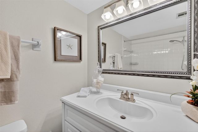 5080 LOCUST STREET NE 328, St Petersburg, FL 33703