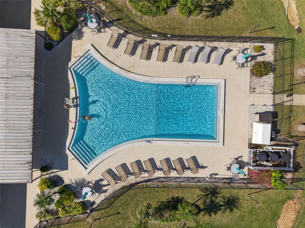 5080 LOCUST STREET NE 328, St Petersburg, FL 33703