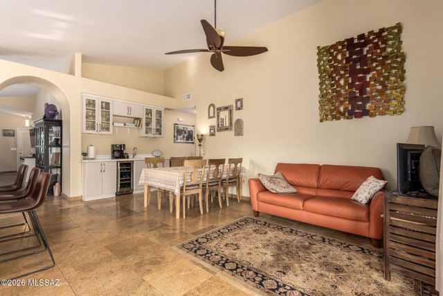 12920 N Pioneer Way, Oro Valley, AZ 85755