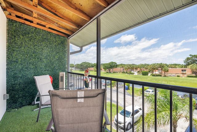 1008 Green Pine Boulevard H3, West Palm Beach, FL 33409