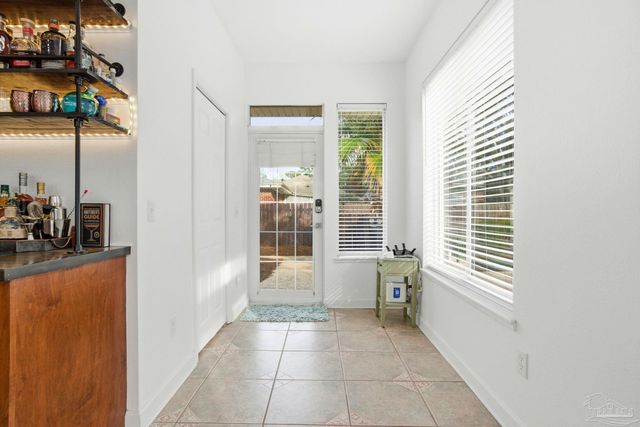 421 Cumberland Ave, Gulf Breeze, FL 32561