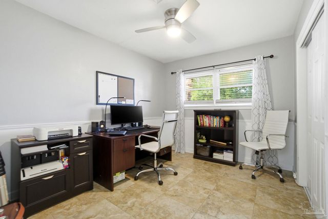 421 Cumberland Ave, Gulf Breeze, FL 32561