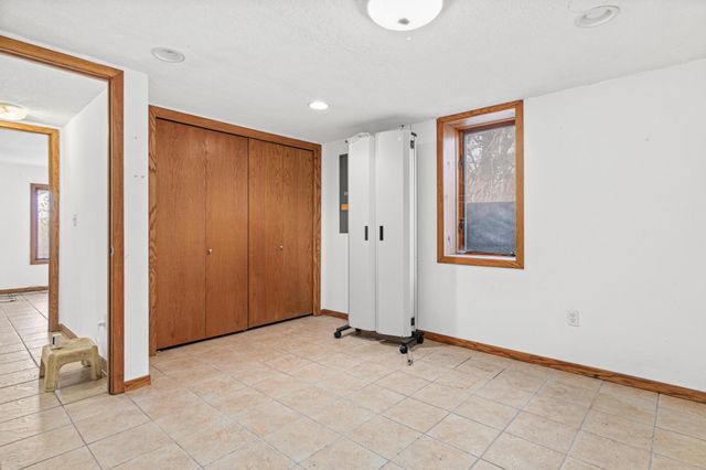 8050 County Road 26, Minnetrista, MN 55359