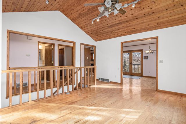 8050 County Road 26, Minnetrista, MN 55359