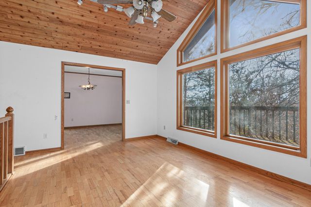 8050 County Road 26, Minnetrista, MN 55359