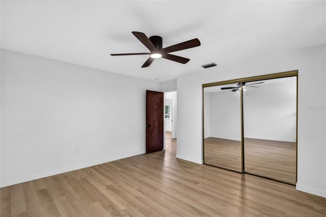 719 W NELSON STREET, Tavares, FL 32778