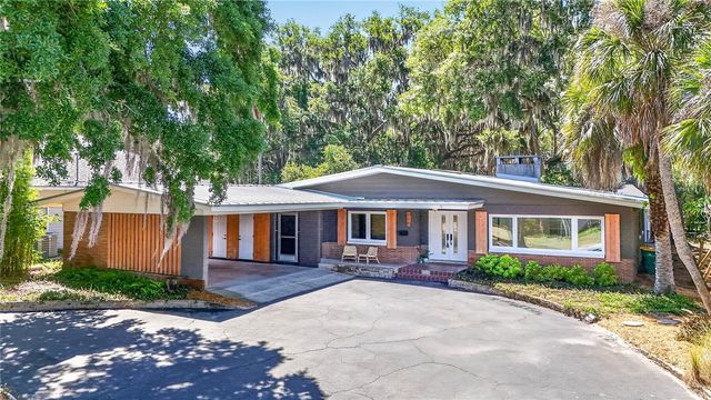719 W NELSON STREET, Tavares, FL 32778