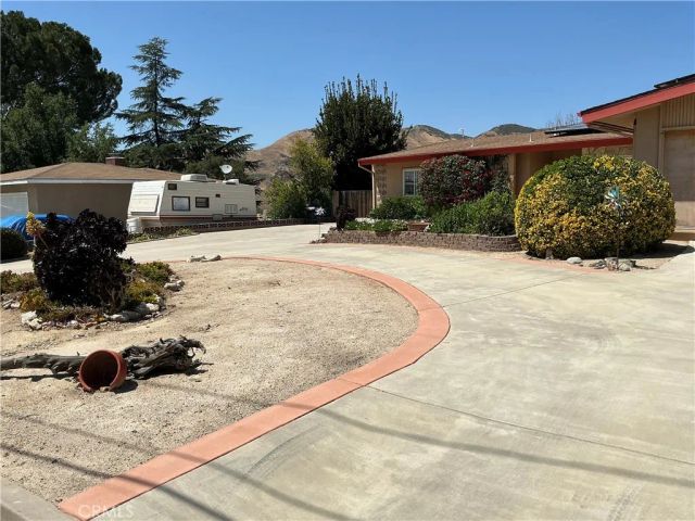 11735 Peach Tree, Yucaipa, CA 92399