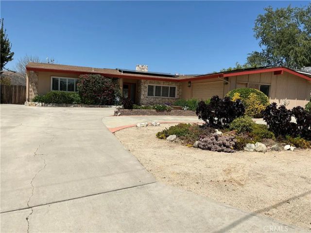 11735 Peach Tree, Yucaipa, CA 92399