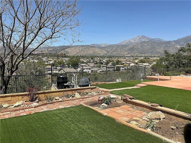 11735 Peach Tree, Yucaipa, CA 92399