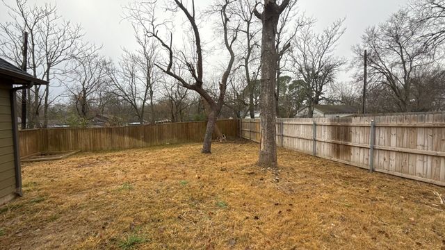 1020 Rice Street, Denison, TX 75020