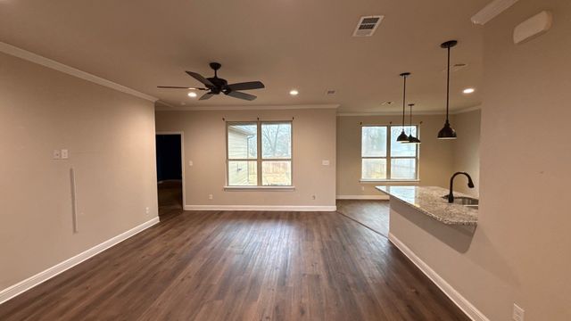 1020 Rice Street, Denison, TX 75020