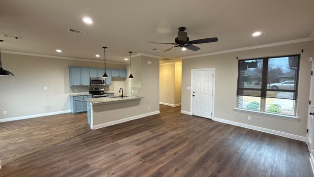 1020 Rice Street, Denison, TX 75020