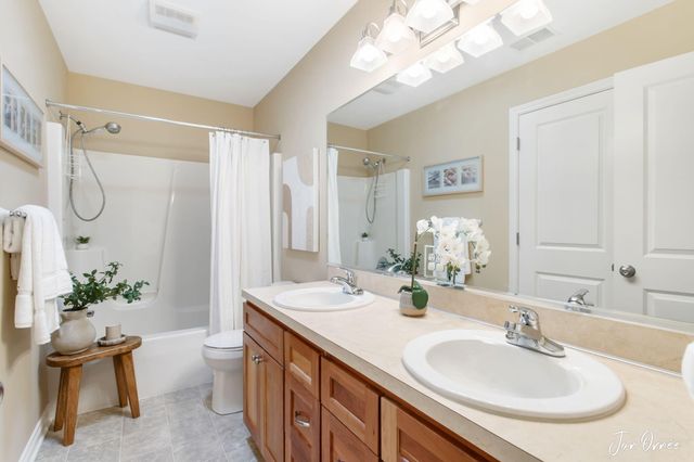 8249 Morning Dew Court Sw, Byron Twp, MI 49315