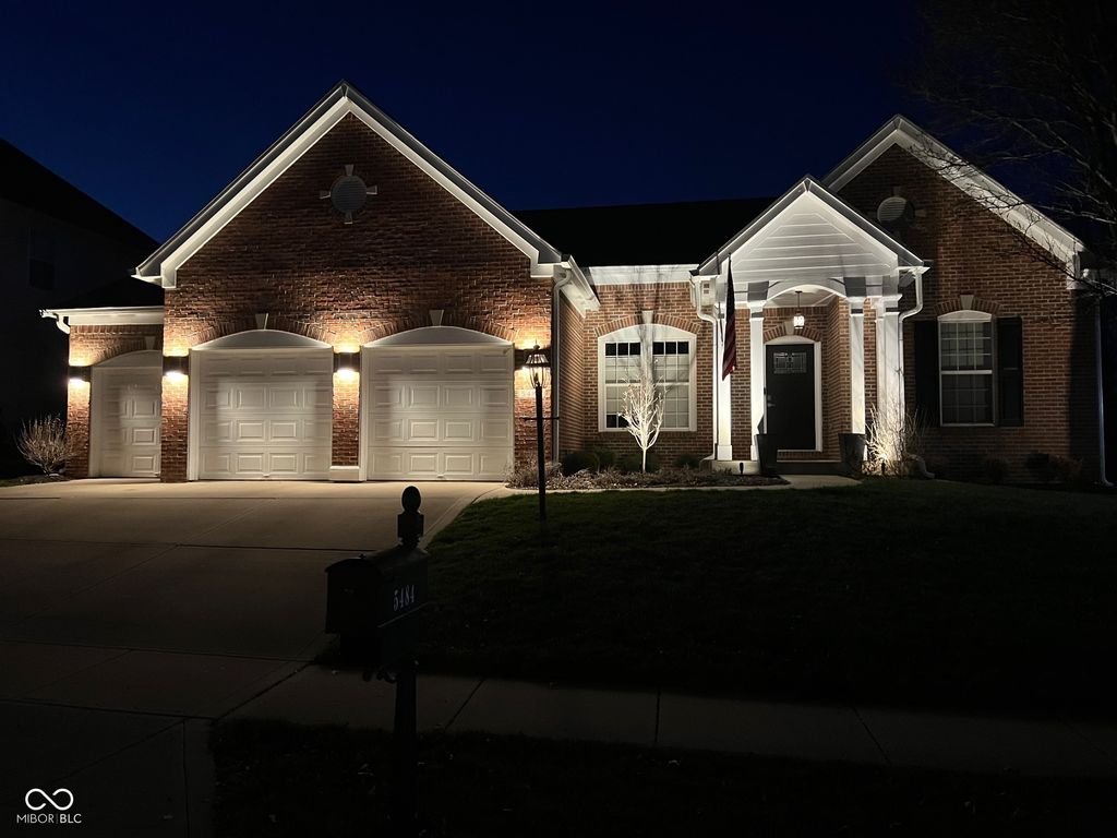 5484 Laurel Crest Run, Noblesville, IN 46062
