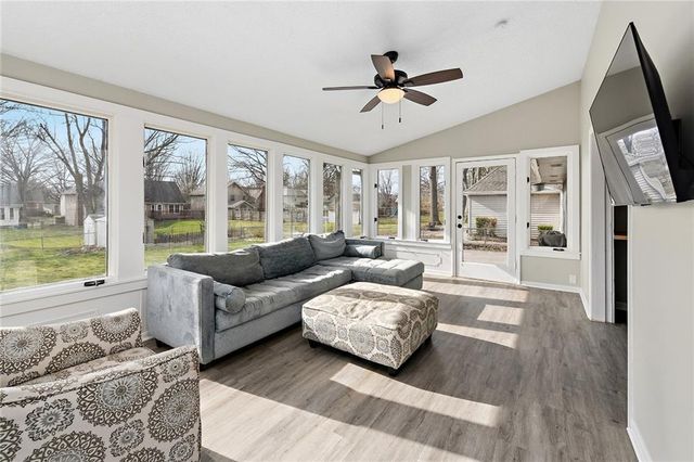 710 SW Murray Road, Lee's Summit, MO 64081