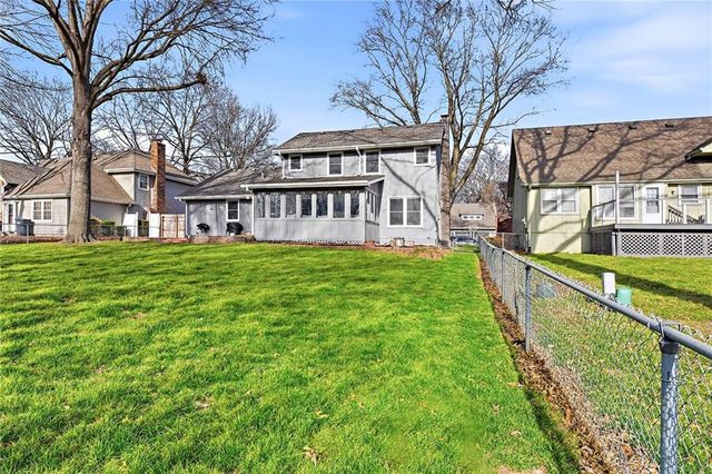 710 SW Murray Road, Lee's Summit, MO 64081