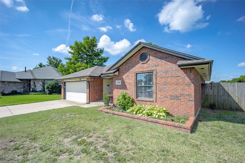 15209 Megan Circle, Oklahoma City, OK 73170