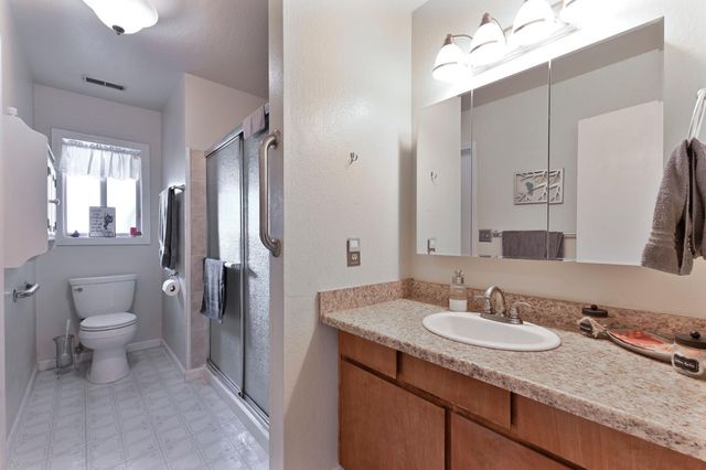 10471 Mariposa Ave, Jackson, CA 95642