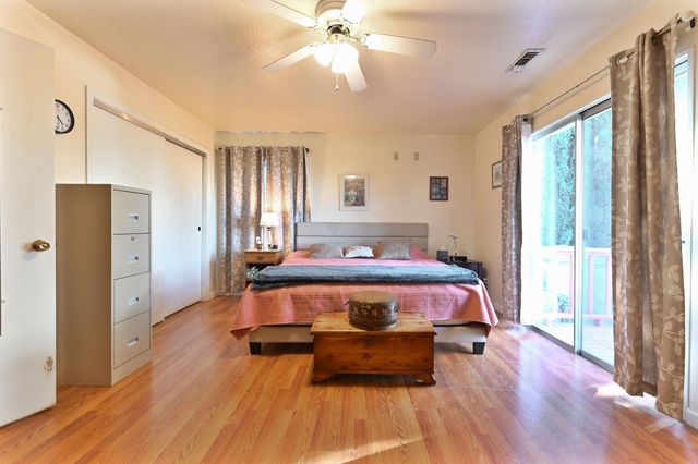 10471 Mariposa Ave, Jackson, CA 95642