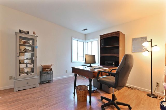 10471 Mariposa Ave, Jackson, CA 95642