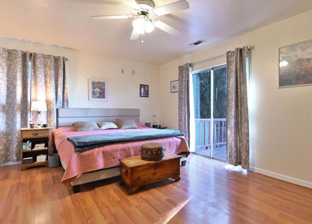 10471 Mariposa Ave, Jackson, CA 95642