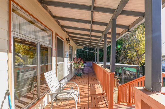 10471 Mariposa Ave, Jackson, CA 95642