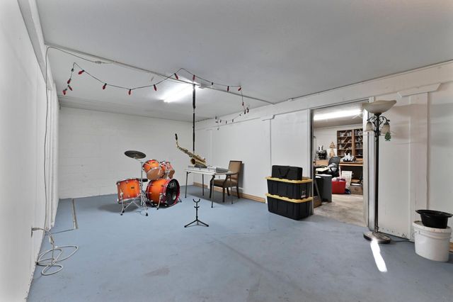 10471 Mariposa Ave, Jackson, CA 95642