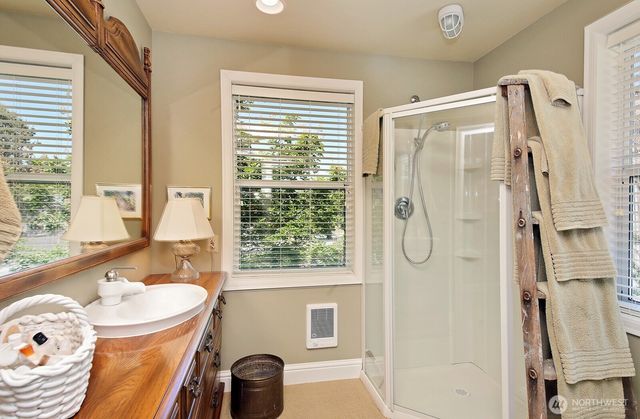 7532 Maxwelton Beach Lane, Clinton, WA 98236