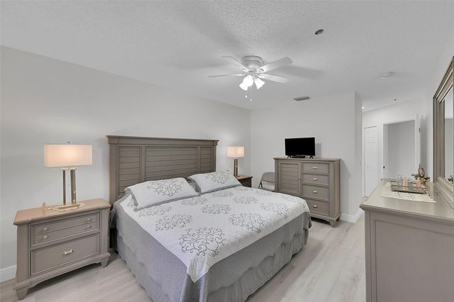 5133 Brisata Circle P, Boynton Beach, FL 33437