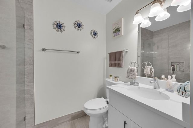 5133 Brisata Circle P, Boynton Beach, FL 33437