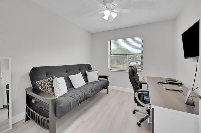 5133 Brisata Circle P, Boynton Beach, FL 33437