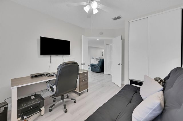 5133 Brisata Circle P, Boynton Beach, FL 33437