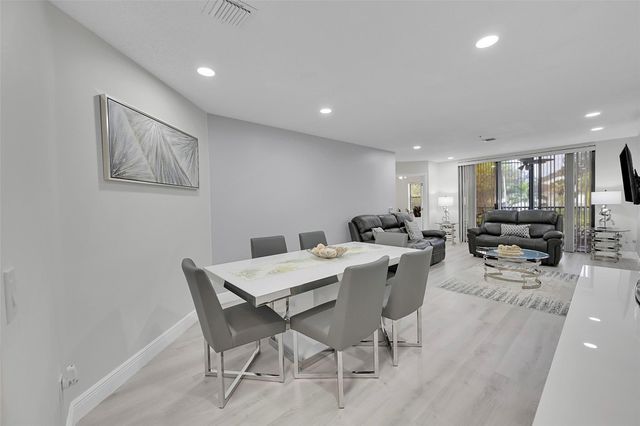 5133 Brisata Circle P, Boynton Beach, FL 33437