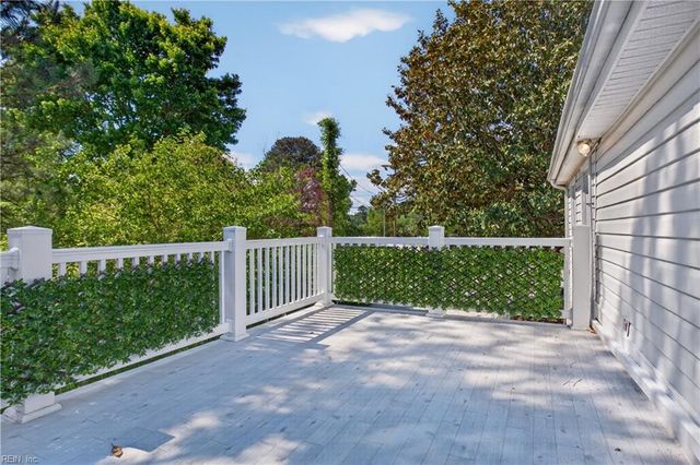 1407 Back Creek RD, Seaford, VA 23696