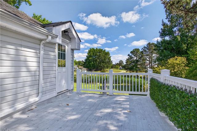 1407 Back Creek RD, Seaford, VA 23696