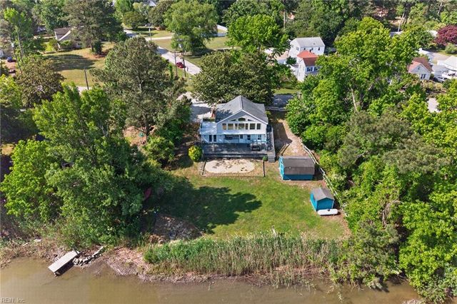 1407 Back Creek RD, Seaford, VA 23696