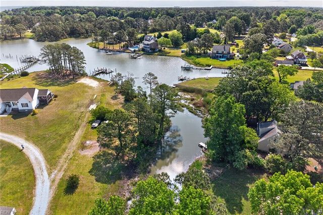 1407 Back Creek RD, Seaford, VA 23696