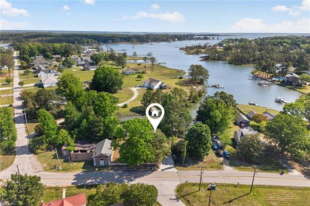 1407 Back Creek RD, Seaford, VA 23696