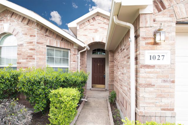 1027 Shackelford Lane, Forney, TX 75126