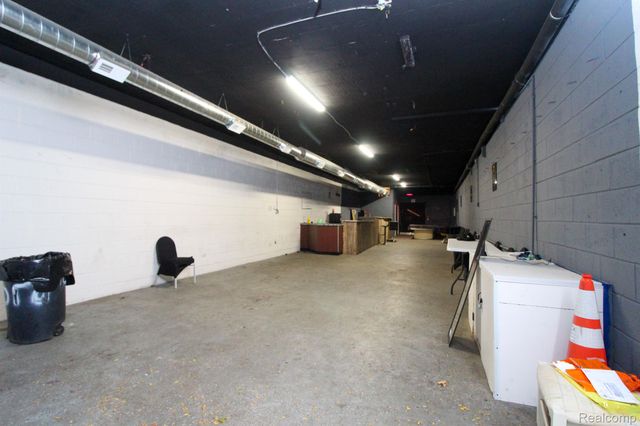 18907 SCHOOLCRAFT, Detroit, MI 48223