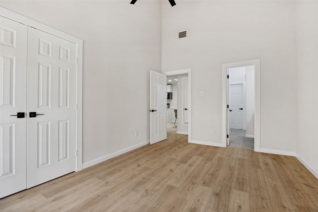 2102 Avignon Drive, Carrollton, TX 75007