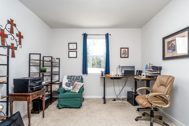 401 Lauren Ln, Chapel Hill, TN 37034