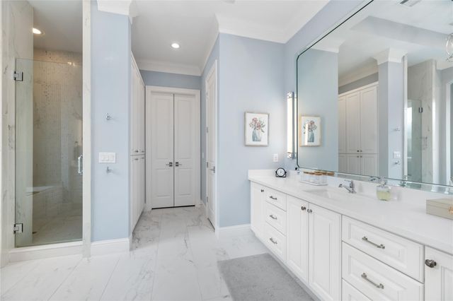 1705 Chippendale Road, Houston, TX 77018