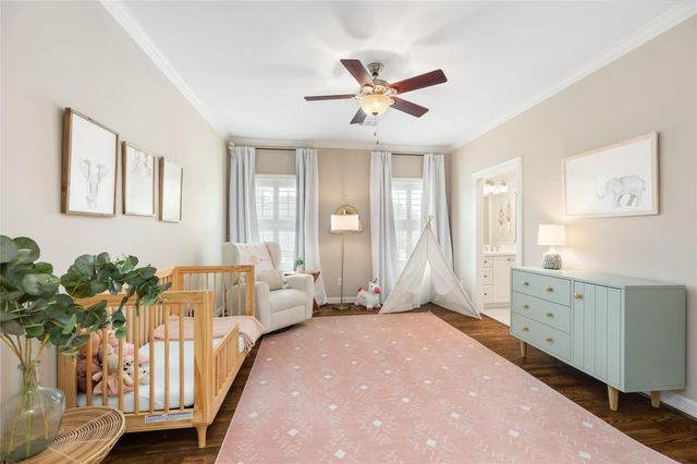 1705 Chippendale Road, Houston, TX 77018