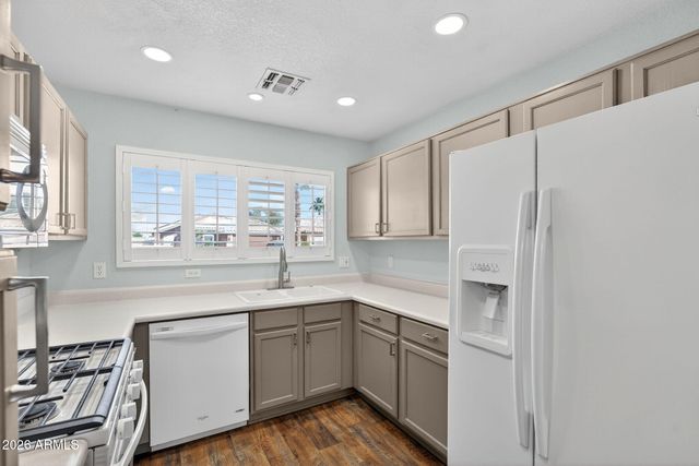 16113 W GRANT Street, Goodyear, AZ 85338